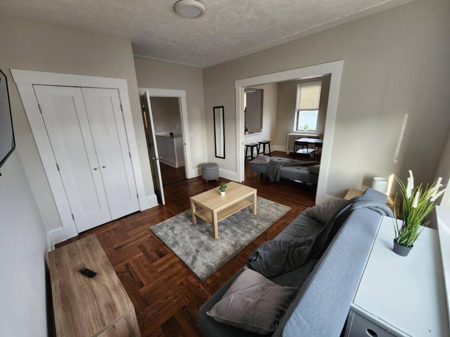 Апартаменти Elegant 2 Bed Gem! Mins From Nyc Юніон-Сіті Екстер'єр фото